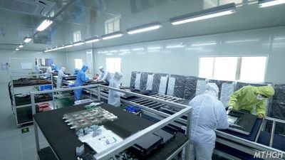 Xingyicheng (Shenzhen) Technology Co., Ltd. linea di produzione in fabbrica