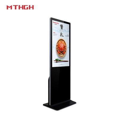 Segnaletica digitale nera da 49 pollici con connettività Wi-Fi / Bluetooth / USB e uscite audio / auricolari per un'uscita audio ottimale